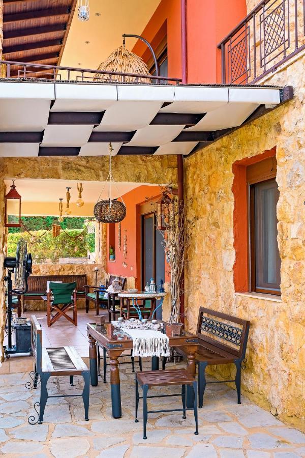 Villa Mariellie Nea Peramos  Exterior photo
